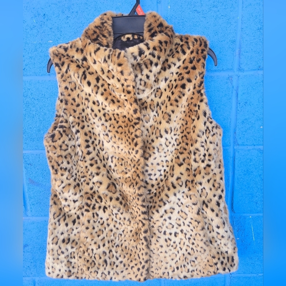 Kristen Blake Woman's Vest Medium FauxFur Animal Print Full Zip Pocket - Picture 5 of 11